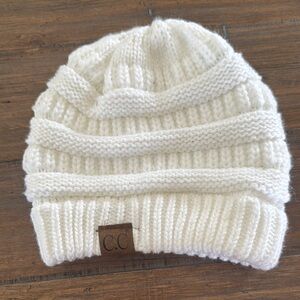 C.C White Slouchy Knit Beanie